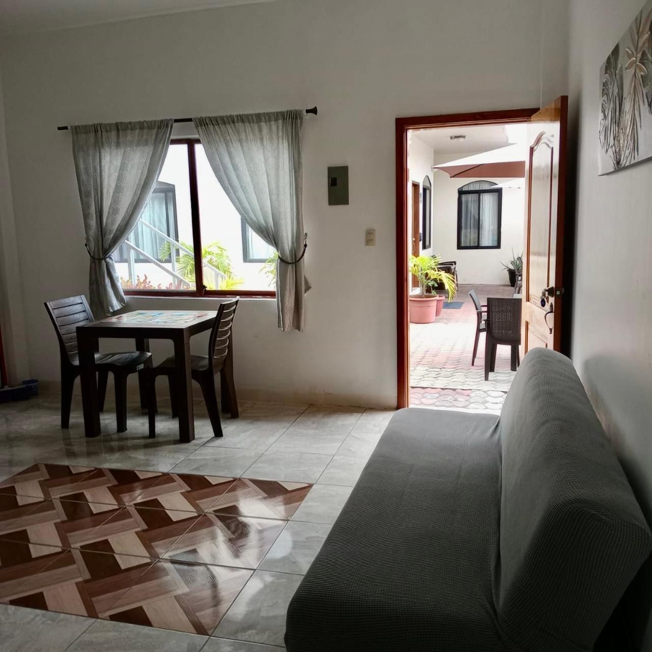 Apartahotel Casa Soleil Пуерто Виламил Стая снимка
