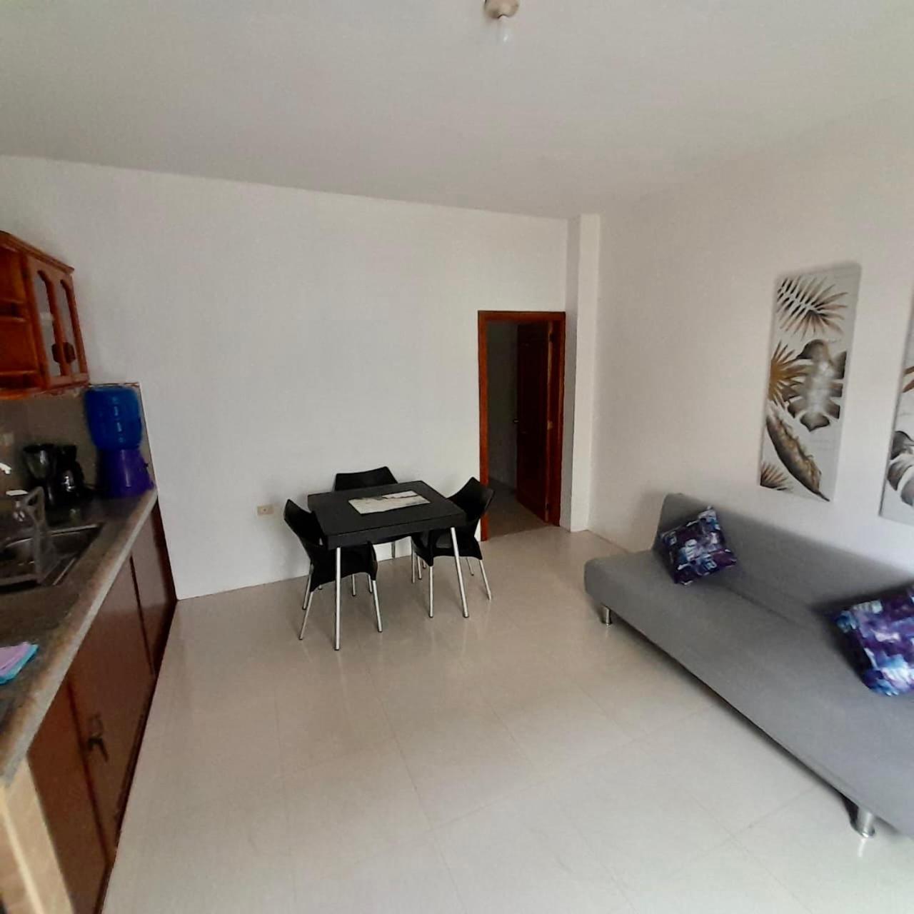 Apartahotel Casa Soleil Пуерто Виламил Стая снимка